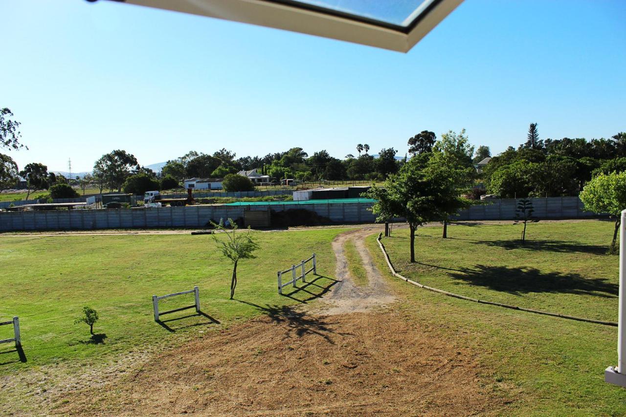 African Adventures Accommodation Durbanville Exterior foto