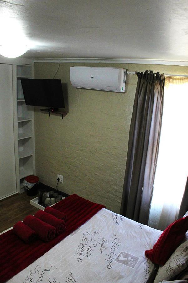 African Adventures Accommodation Durbanville Exterior foto
