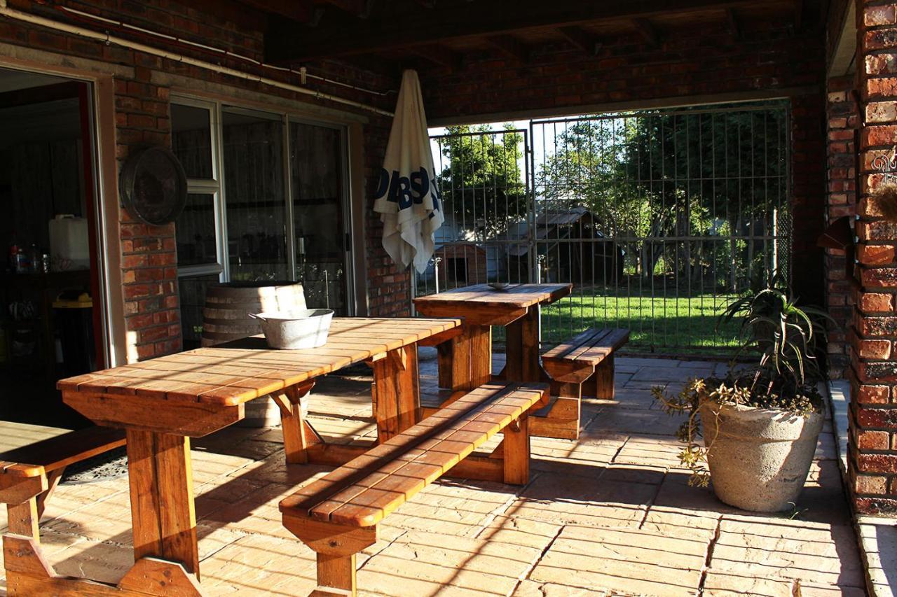 African Adventures Accommodation Durbanville Exterior foto
