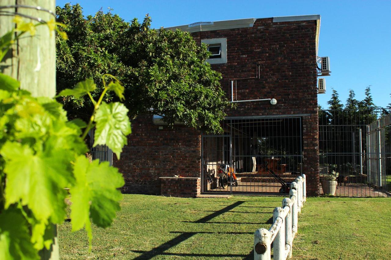 African Adventures Accommodation Durbanville Exterior foto